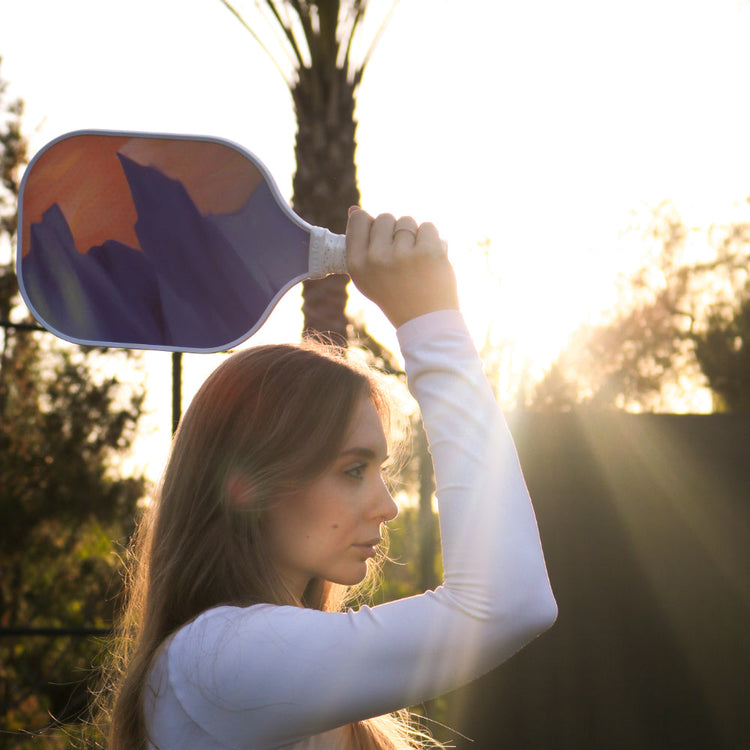 The KHIONE by Helios