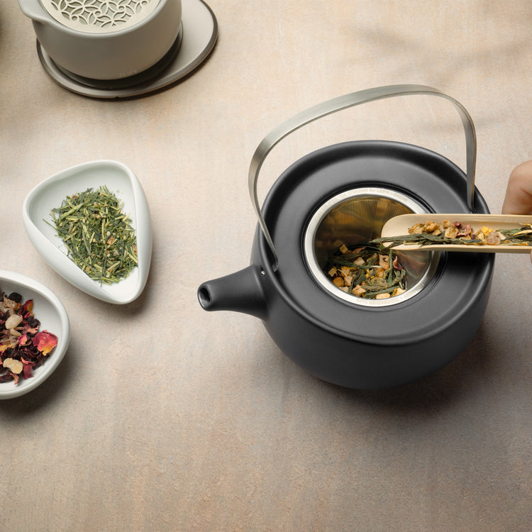 Leiph Self-heating Teapot Bundle Set by OHOM