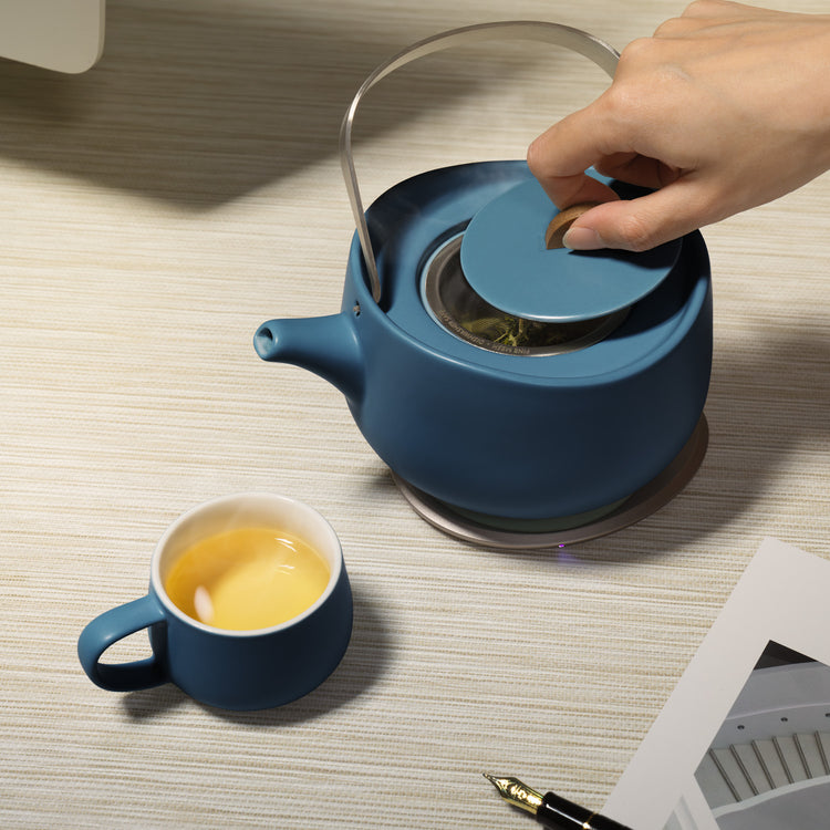 Leiph Self-heating Teapot Bundle Set by OHOM